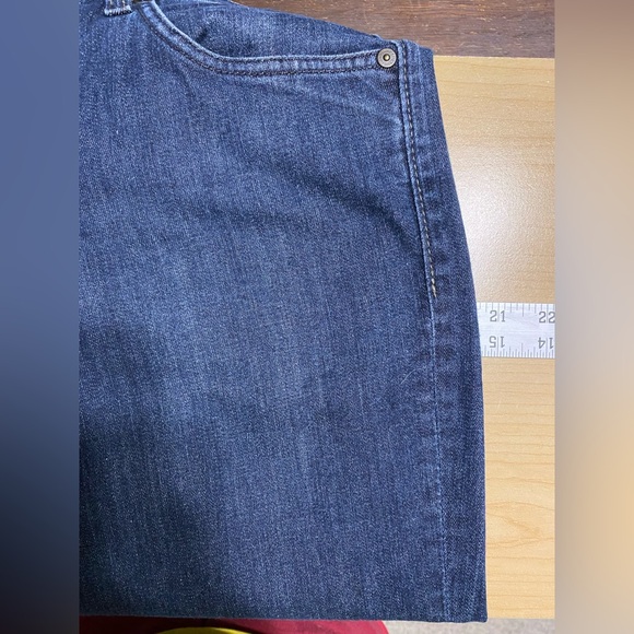 Early 2000s 7 For All Mankind A Pocket Ankle Jeans - Picture 7 of 9